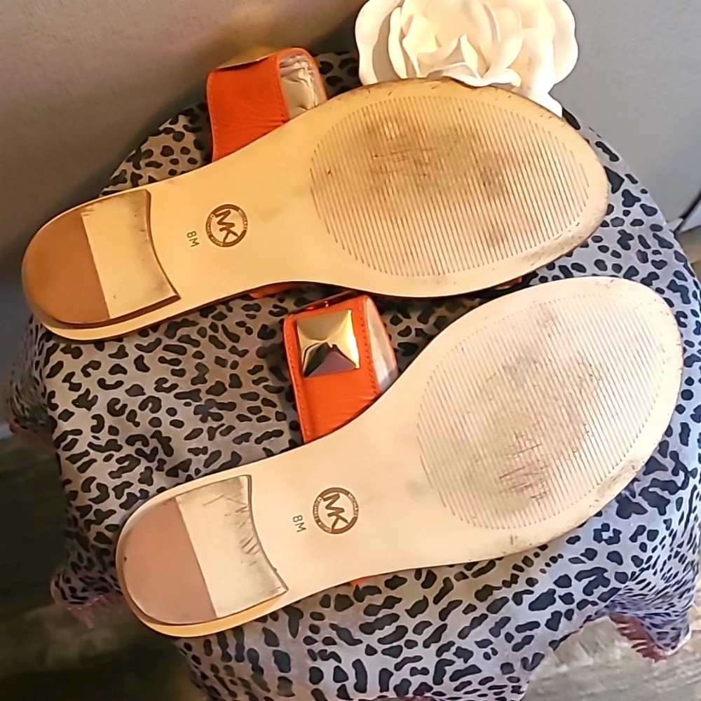 EUC MICHAEL KORS Orange Sandals Size 8 - Picture 3 of 3